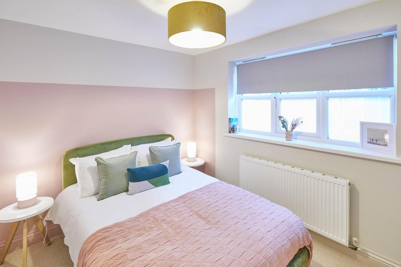 Host & Stay - 'Salty' Seaview Saltburn-by-the-Sea Exterior foto