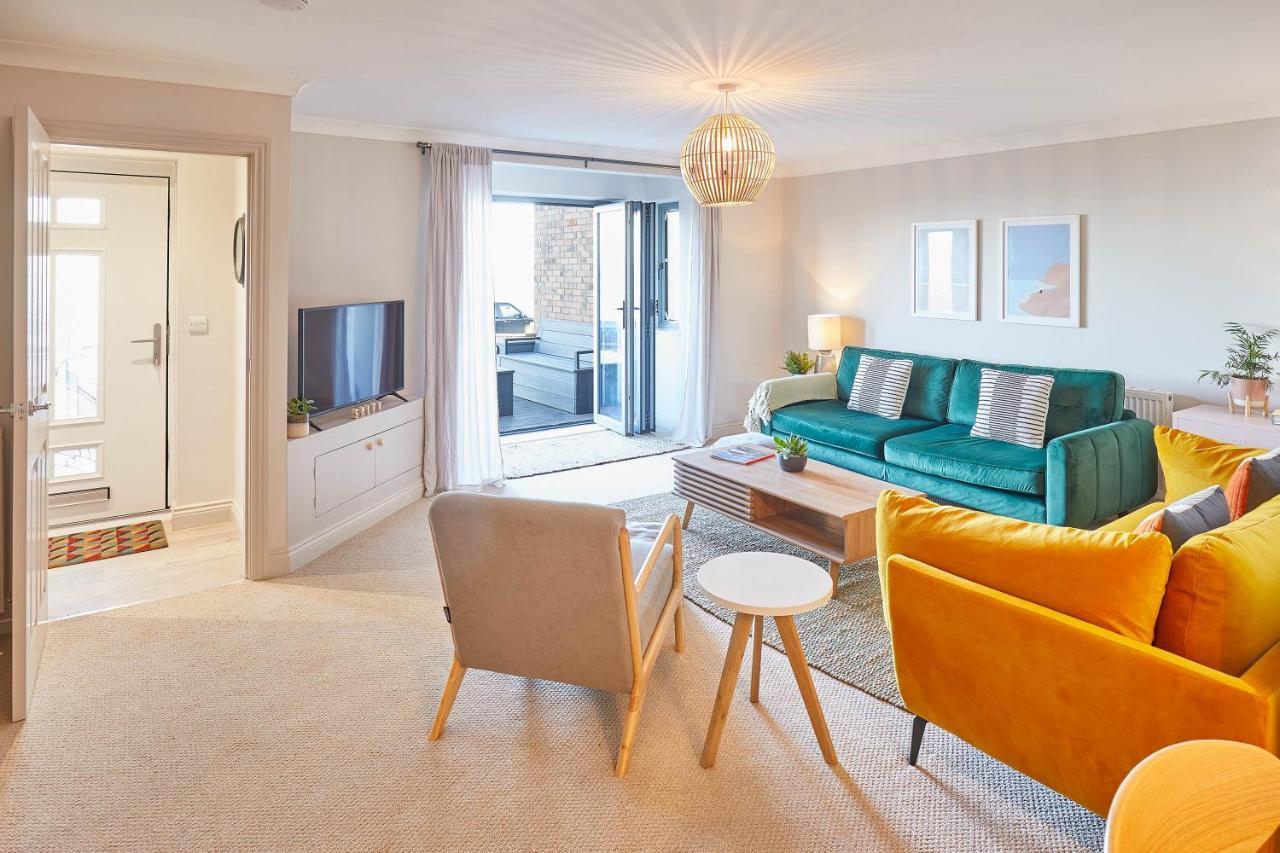 Host & Stay - 'Salty' Seaview Saltburn-by-the-Sea Exterior foto